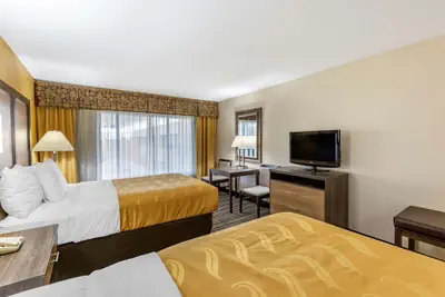 Photo 2 - Quality Inn & Suites - Greensboro-High Point
