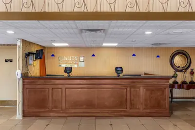 Photo 3 - Quality Inn & Suites - Greensboro-High Point