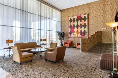 Photo 4 - Quality Inn & Suites - Greensboro-High Point