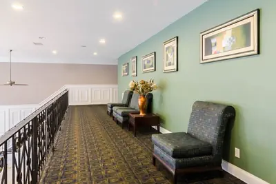Photo 3 - Rodeway Inn & Suites Williamsburg Central