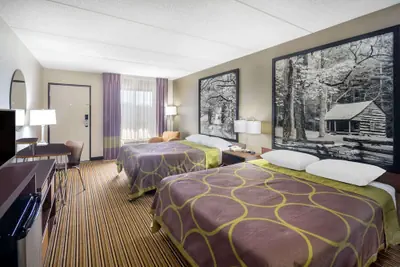 Photo 5 - Super 8 by Wyndham Knoxville North/Powell