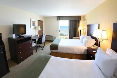 Photo 3 - Holiday Inn Express St. Ignace-Lake Front by IHG
