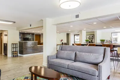 Photo 3 - Quality Inn Mt. Pleasant - Charleston