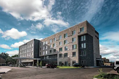 Photo 2 - Courtyard by Marriott Toledo West
