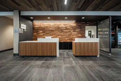 Photo 3 - Courtyard by Marriott Toledo West
