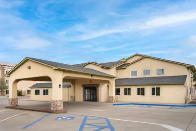 Photo 2 - Days Inn by Wyndham Las Vegas
