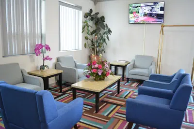 Photo 4 - Days Inn by Wyndham Syracuse