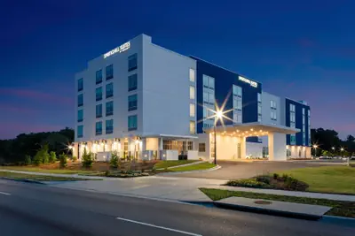 Photo 2 - SpringHill Suites by Marriott Beaufort