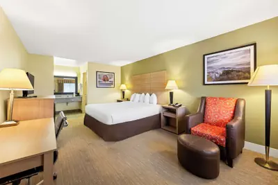 Photo 2 - Best Western Dayton