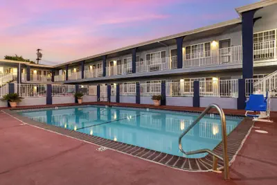 Photo 2 - Best Western Orange Plaza