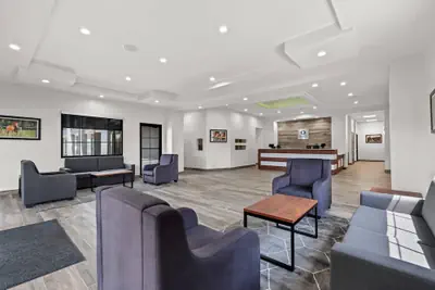 Photo 4 - Quality Inn & Suites Ocala I-75