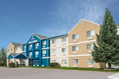 Photo 2 - AmericInn by Wyndham Duluth
