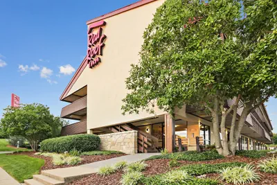 Photo 2 - Red Roof Inn Johnson City