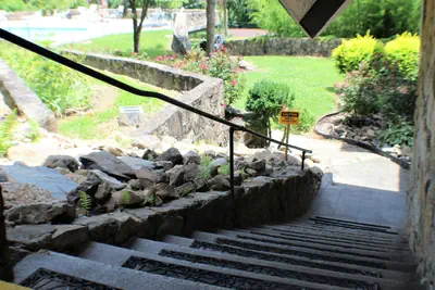 Photo 5 - Chalet Inn