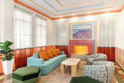 Photo 5 - Waldorf Towers South Beach