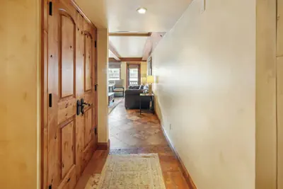 Photo 4 - The Lodge at Vail, a RockResort by Vail Resorts