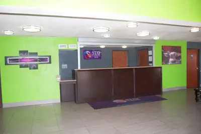 Photo 3 - Stay Express Inn Dallas - Fair Park / Downtown