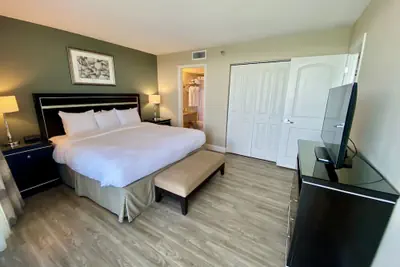 Photo 5 - Radisson Suite Hotel Oceanfront