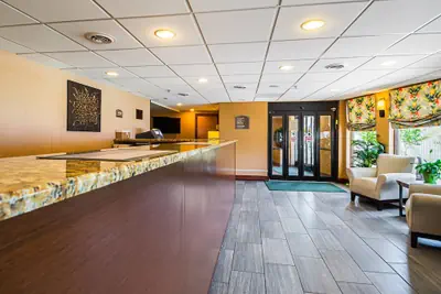 Photo 4 - Quality Inn Oceanfront