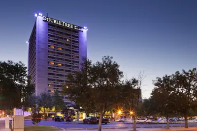 Photo 2 - DoubleTree by Hilton Hotel Albuquerque
