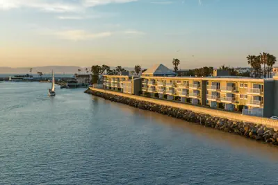 Photo 2 - Portofino Hotel & Marina