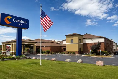 Photo 2 - Comfort Inn Sault Ste. Marie MI
