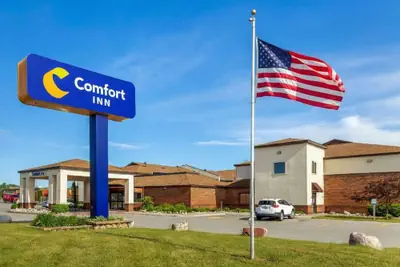 Photo 2 - Comfort Inn Sault Ste. Marie MI