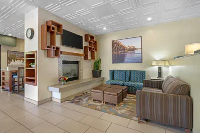 Photo 3 - Best Western Plus South Coast Inn