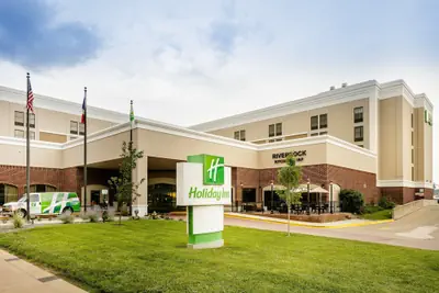 Photo 2 - Holiday Inn Dubuque/Galena by IHG
