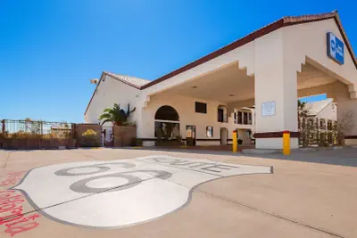 Photo 2 - Best Western Colorado River Inn