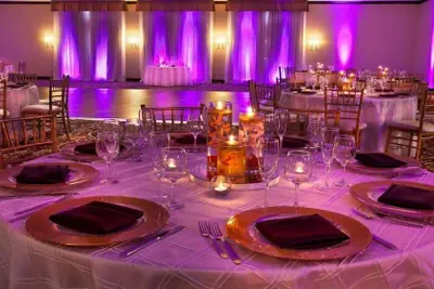 Photo 3 - Hotel Gurnee