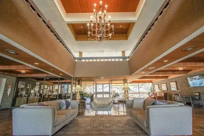 Photo 3 - Palm Springs Tennis Club