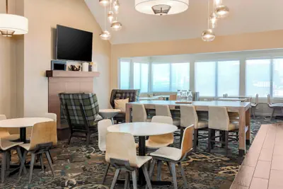 Photo 3 - Residence Inn By Marriott Chicago Deerfield