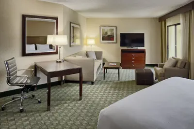 Photo 5 - DoubleTree by Hilton San Antonio Downtown