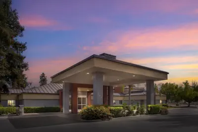 Photo 2 - Best Western Porterville Inn
