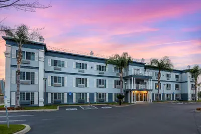 Photo 2 - Best Western Colonial Inn