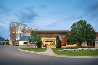 Photo 2 - Four Points by Sheraton Saginaw