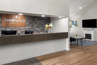 Photo 5 - AmericInn by Wyndham Marshfield