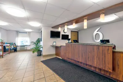 Photo 4 - Motel 6 Cedar Rapids, IA - Airport