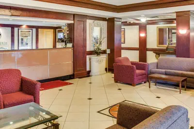 Photo 4 - Clarion Inn Fredericksburg North