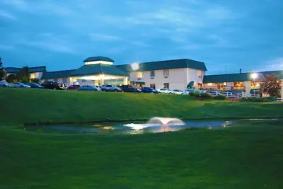Photo 2 - Lakeview Golf Resort