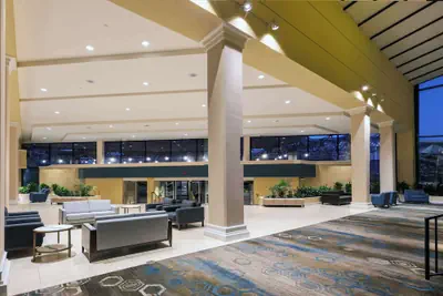 Photo 4 - DoubleTree by Hilton Tulsa Downtown