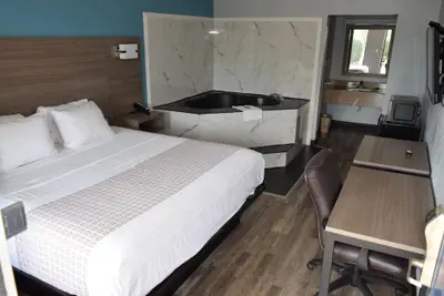 Photo 5 - Americas Best Value Inn & Suites Murfreesboro