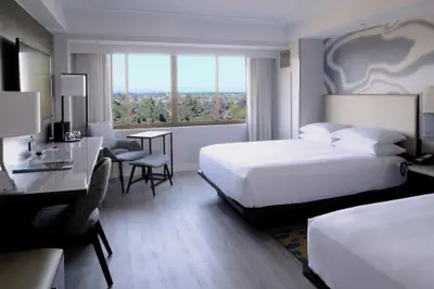 Photo 4 - Long Beach Marriott