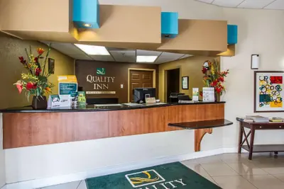 Photo 3 - Quality Inn Tucson Downtown near Convention Center