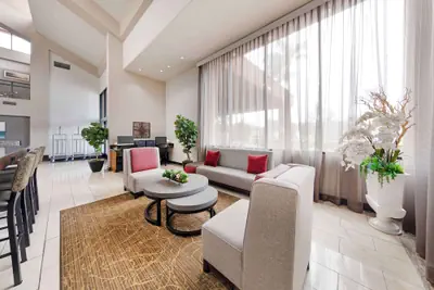 Photo 3 - Best Western Plus Redondo Beach Inn