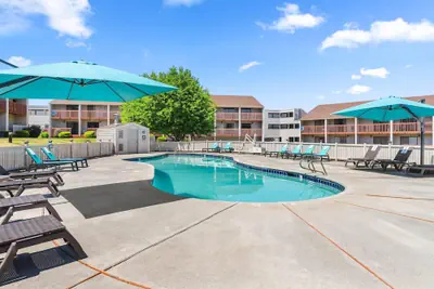 Photo 2 - Columbia River Hotel and Conference Center, an Ascend Collection Hotel