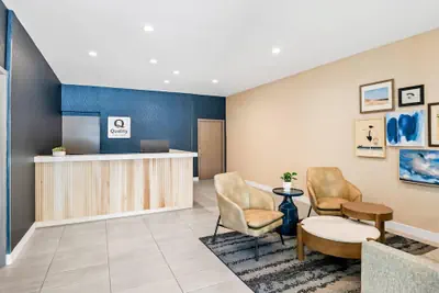 Photo 4 - Quality Inn & Suites Hermosa Beach