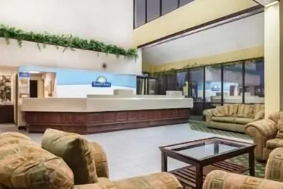 Photo 3 - Days Inn by Wyndham Indianapolis Northeast