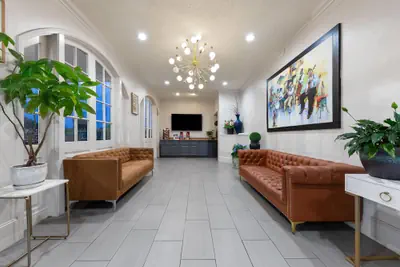 Photo 5 - Super 8 by Wyndham New Orleans